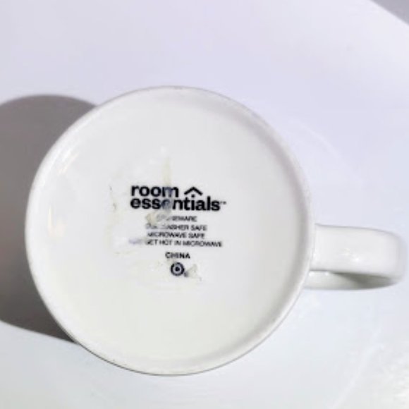 WHIMSICAL ROOM ESSENTIALS WHITE MUG "YOU'RE ON MUTE"  APPROX 4" TALL - Picture 4 of 5
